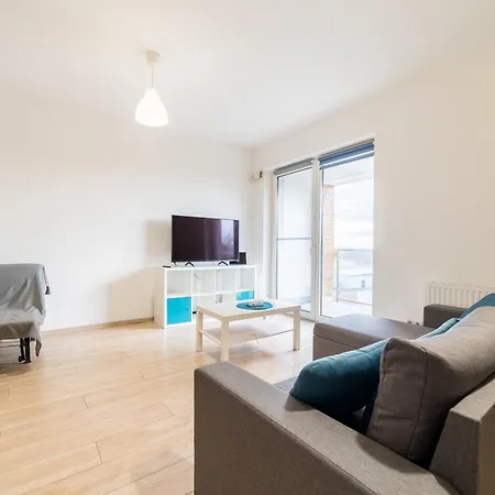 Apartament Dębiec Comfort By Bookinghost *