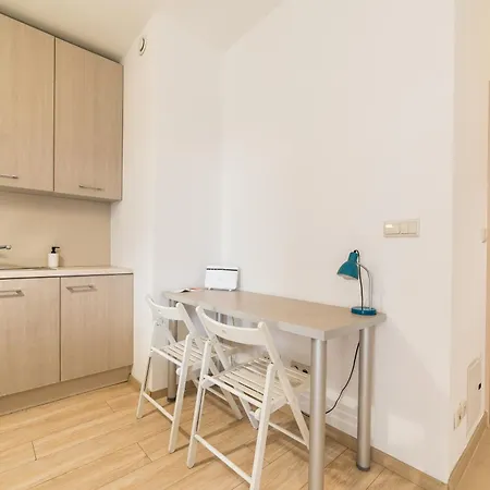 Apartament Dębiec Comfort By Bookinghost Poznań