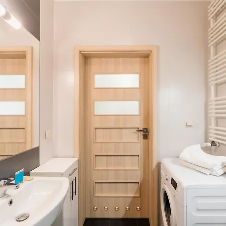 Dębiec Comfort By Bookinghost Apartament Poznań